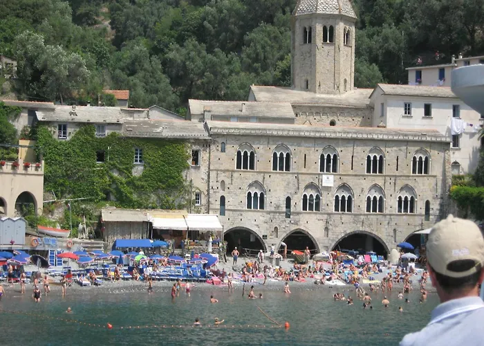Escape Near Cinque Terre *