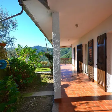 Escape Near Cinque Terre